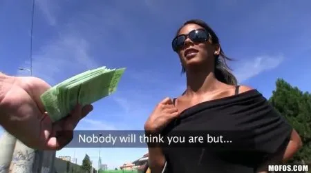 Уламав і трахнув чеську чіку за гроші (ВІДЕО)