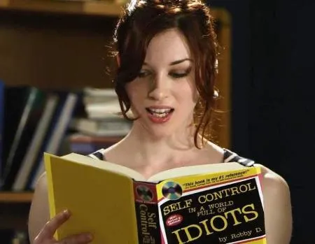 Офігену брюнетку анально трахають у бібліотеці (HD ВІДЕО)