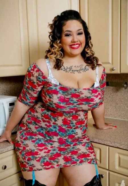 Мама Чолі жваво довбеться з чоловіком (ВІДЕО)