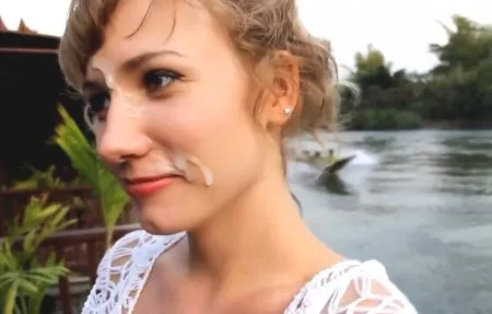 Анальний перепіхончик красуні на терасі (HD ВІДЕО)