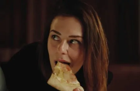 Вона просто захотіла ніжності (ВІДЕО)