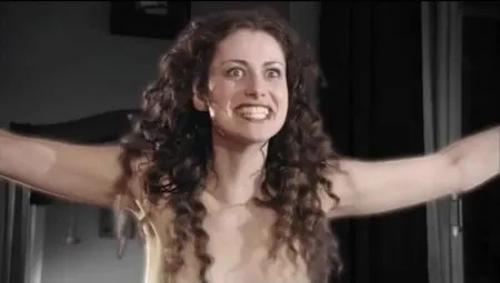 Гола Ганна Ковальчук в ролі Маргарити з Булгакова (ВІДЕО)