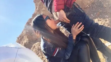 Аматорське порно молодої китайської пари на пікніку (HD ВІДЕО)