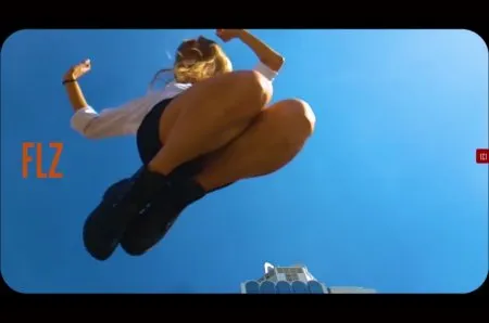 Відвертий апскірт в кліпі "Тварина" групи Fontaliza (HD ВІДЕО)