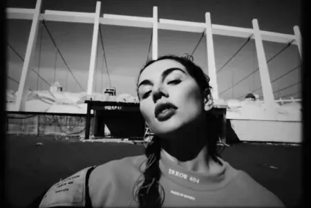 Ганна Сєдокова без трусиків у провокаційному кліпі #Яжемать (HD ВІДЕО)