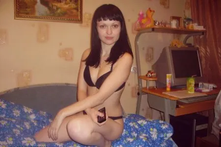 Пікантні домашні фотознімки Валентини (ФОТО)