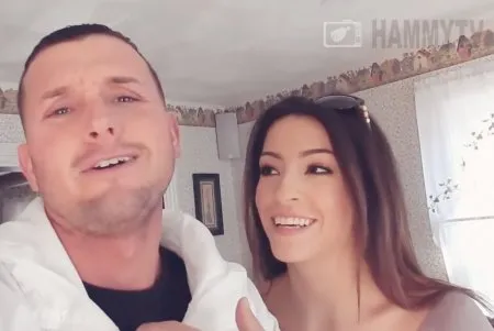 Вібро труси творять з дівчиною чудеса (HD ВІДЕО)